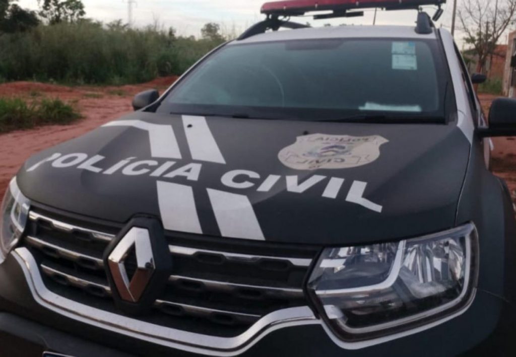 Menina de 11 anos chega abalada à escola e tio é preso suspeito de violência sexual no TO